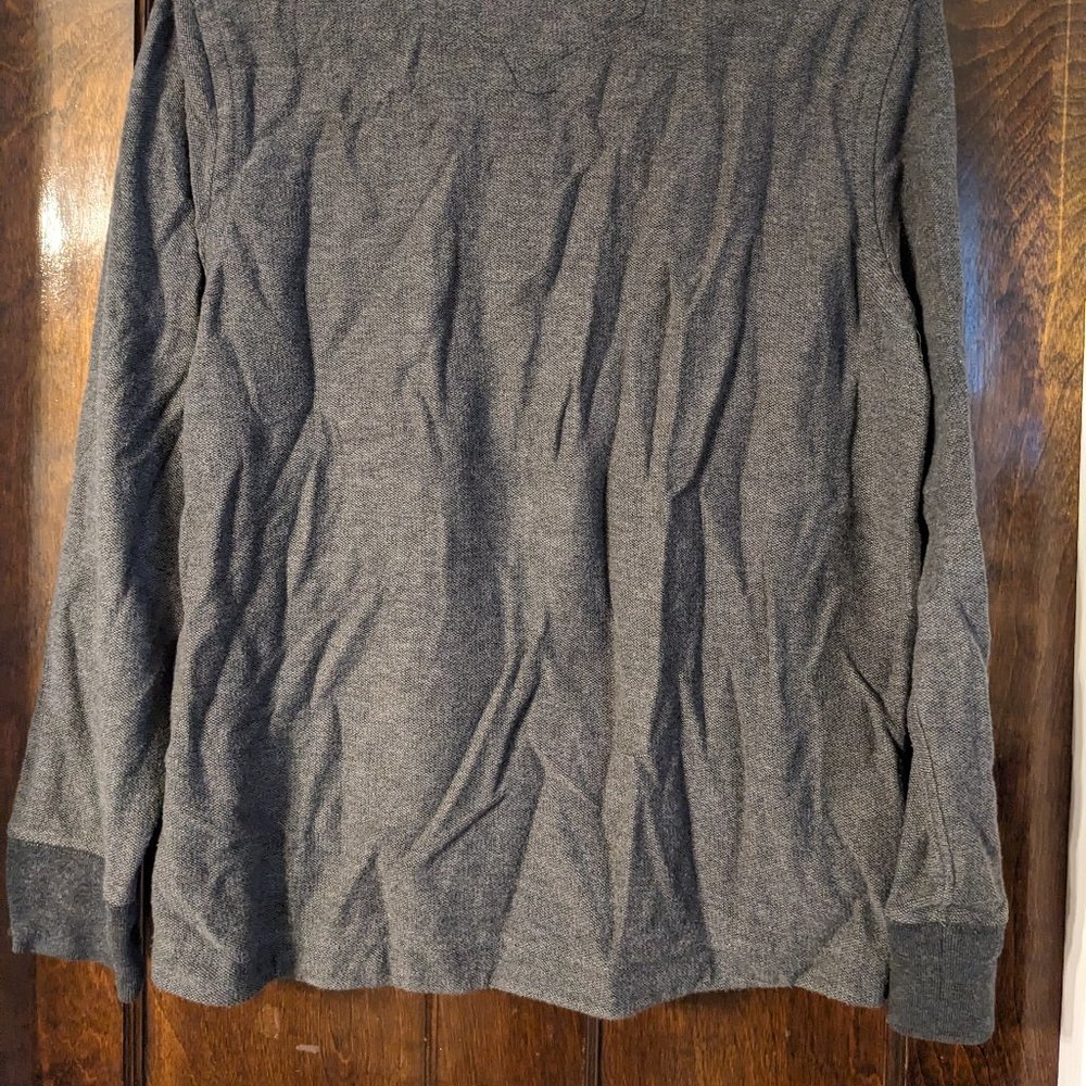 Heavy Three Button Top - Picture 5 of 6